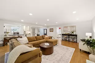 8 Clayton Dr, Dix Hills, NY 11746 - Photo 13