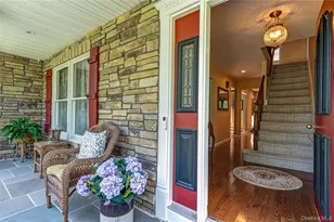 14 Breeze Hill Rd, Northport, NY 11768 - Photo 5
