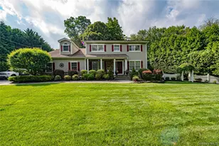 14 Breeze Hill Rd, Northport, NY 11768 - Photo 3