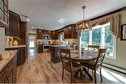 14 Breeze Hill Road, Northport, NY 11768 - Photo 11