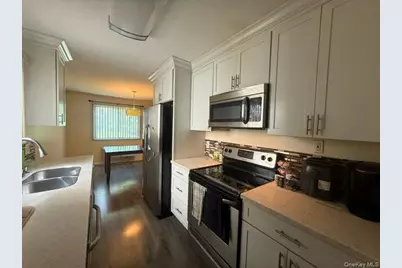 21 Village Park Drive #1B, Fishkill, NY 12524 - Photo 7