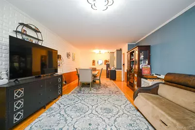 85-15 Main Street #4I, Briarwood, NY 11435 - Photo 5