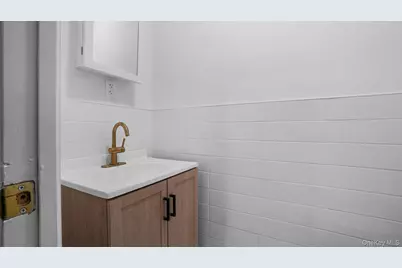 414 E 182nd Street, Bronx, NY 10457 - Photo 15