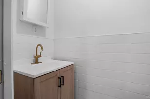 414 E 182nd St, Bronx, NY 10457 - Photo 15