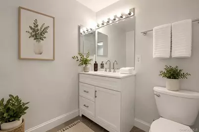 352 N Greeley Avenue, Chappaqua, NY 10514 - Photo 17