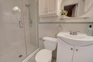 491 Boulevard Pl, Garden City, NY 11530 - Photo 15