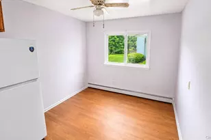 5 Fishkill Glen Dr, Fishkill, NY 12524 - Photo 7