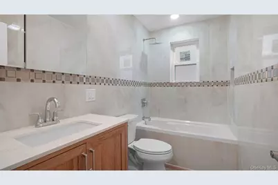 3964 Duryea Avenue, Bronx, NY 10466 - Photo 23