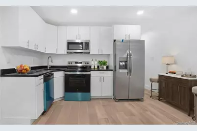 3968 Duryea Avenue, Bronx, NY 10466 - Photo 3