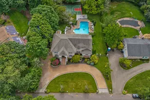 65 Threepence Dr, Melville, NY 11747 - Photo 45