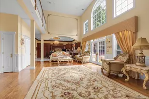65 Threepence Dr, Melville, NY 11747 - Photo 11