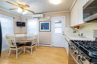 528 Stratford Rd, West Hempstead, NY 11550 - Photo 5