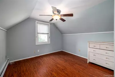 528 Stratford Road, West Hempstead, NY 11550 - Photo 9