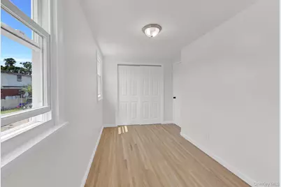 1397 Rosser Avenue, Elmont, NY 11003 - Photo 21