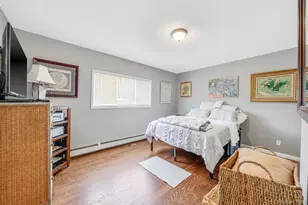 64 Mowbray Ave, Bay Shore, NY 11706 - Photo 19