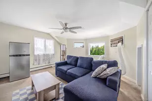 64 Mowbray Ave, Bay Shore, NY 11706 - Photo 27