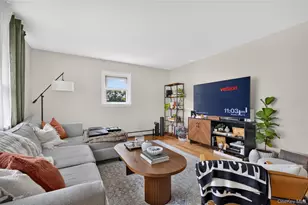 59 S Grand St, Westbury, NY 11590 - Photo 5