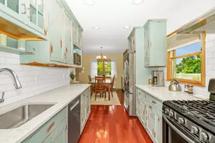 219 Leonard St, North Bellmore, NY 11710 - Photo 23
