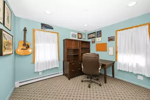 219 Leonard St, North Bellmore, NY 11710 - Photo 25