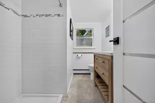 6A Rochester Ct, Huntington, NY 11743 - Photo 17