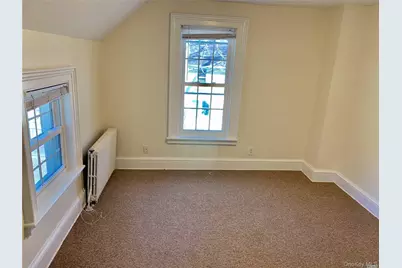 63 West Neck Road #2nd fl, Huntington, NY 11743 - Photo 5