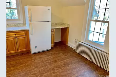 63 West Neck Road #2nd fl, Huntington, NY 11743 - Photo 3