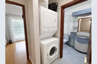 822 Dean Avenue, Bronx, NY 10465 - Photo 25