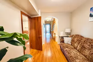 822 Dean Ave, Bronx, NY 10465 - Photo 13