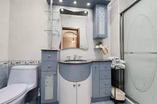 822 Dean Ave, Bronx, NY 10465 - Photo 23