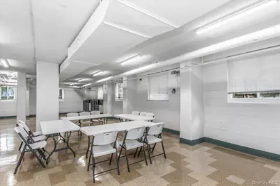 3965 52nd St #Apt 8k, Woodside, NY 11377 - Photo 29