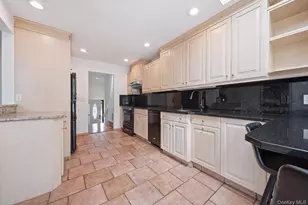 826 Beckman Dr, North Bellmore, NY 11710 - Photo 11