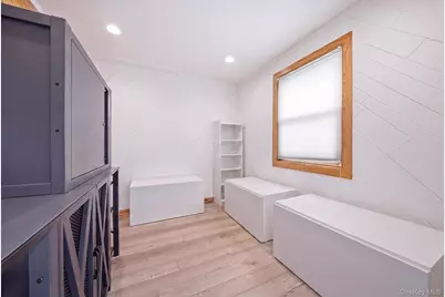 826 Beckman Drive, North Bellmore, NY 11710 - Photo 23