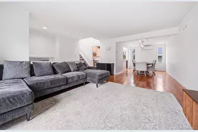 826 Beckman Drive, North Bellmore, NY 11710 - Photo 7