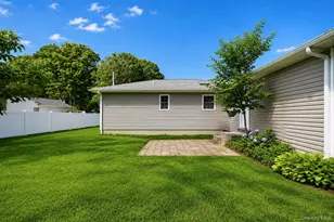 899 Hawkins Ave, Lake Grove, NY 11755 - Photo 41