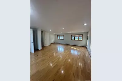 25 Cumberland Road, Jericho, NY 11753 - Photo 13