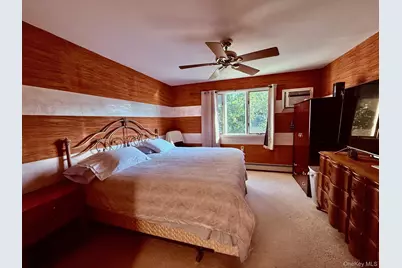 20 W Oxford Street, Valley Stream, NY 11580 - Photo 17