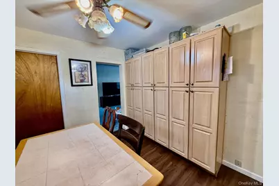 20 W Oxford Street, Valley Stream, NY 11580 - Photo 11