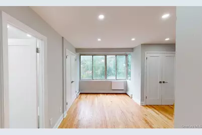 67-39 Clyde Street #E, Forest Hills, NY 11375 - Photo 19