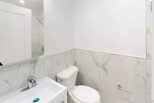 67-39 Clyde St, Forest Hills, NY 11375 - Photo 33