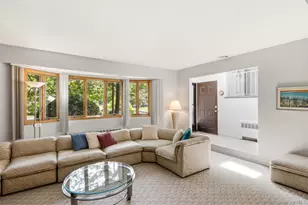 15 Beacon Dr, Port Washington, NY 11050 - Photo 7