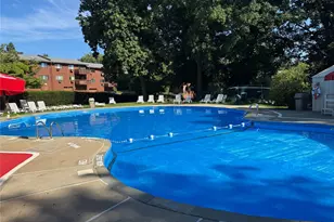 60 Coachlight Square, Montrose, NY 10548 - Photo 5
