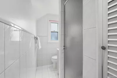 151 Seacord Road, New Rochelle, NY 10804 - Photo 25