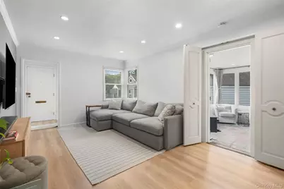151 Seacord Road, New Rochelle, NY 10804 - Photo 3