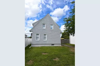 34 Frazier Street, Hempstead, NY 11550 - Photo 19