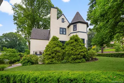 1 Huguenot Drive, Larchmont, NY 10538 - Photo 47