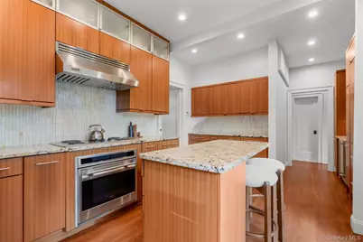 1 Huguenot Drive, Larchmont, NY 10538 - Photo 23