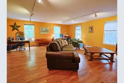 1215 Route 211 W, Middletown, NY 10940 - Photo 5
