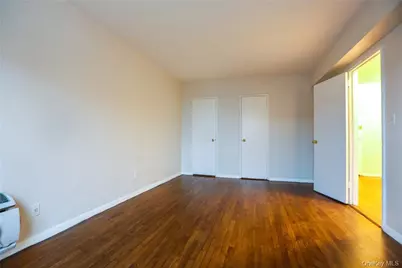 730 Pelham Road #2D, New Rochelle, NY 10805 - Photo 11
