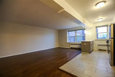 730 Pelham Road #2D, New Rochelle, NY 10805 - Photo 5