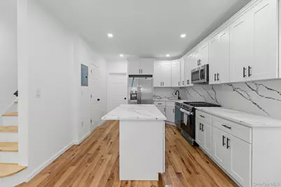 131-19 86th Road, Richmond Hill, NY 11418 - Photo 3